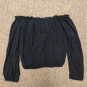 Brandy Melville off the shoulder top